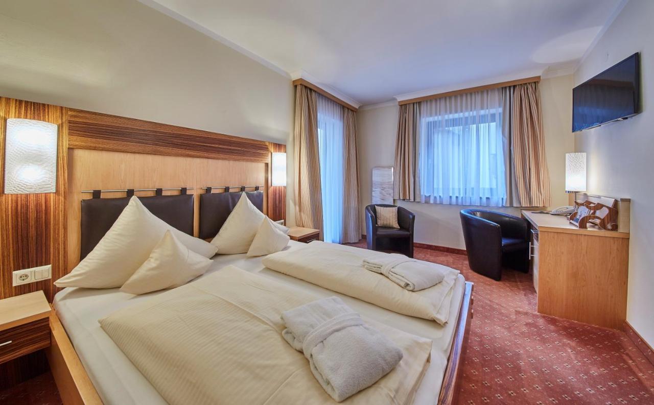 Hotel Hasenauer 4 Sterne Superior ซาลบาคฮินเทอร์เกลมม์ ภายนอก รูปภาพ