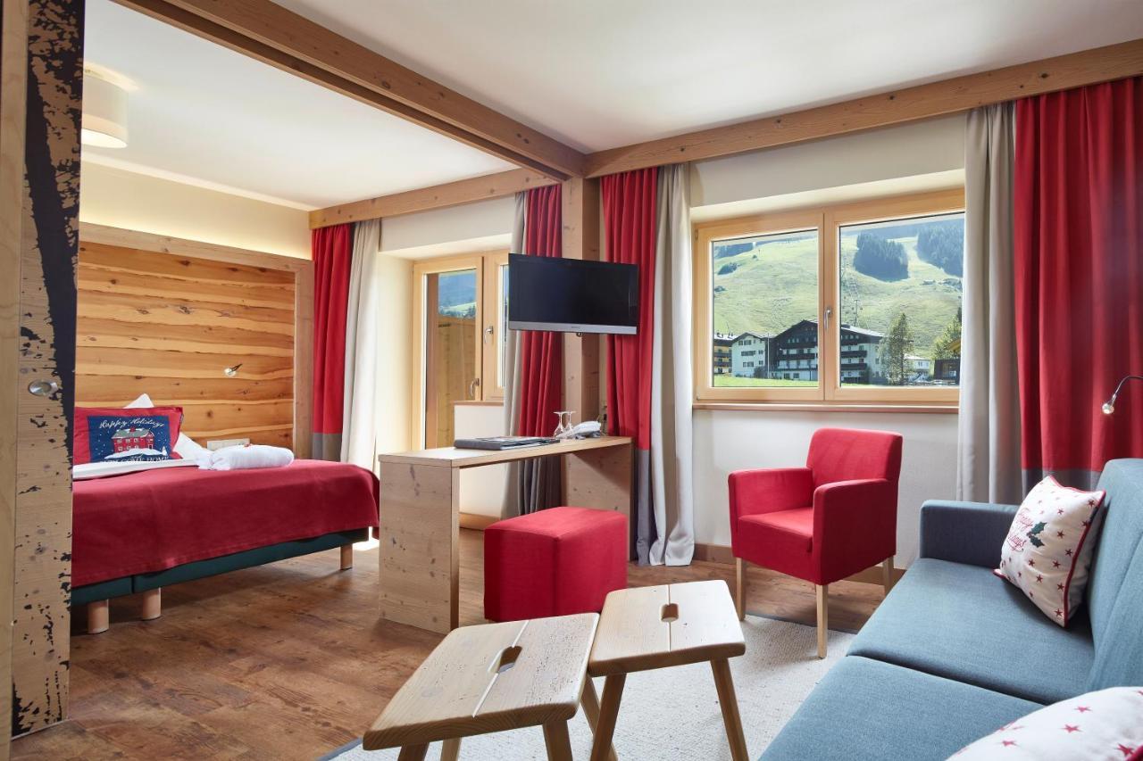 Hotel Hasenauer 4 Sterne Superior ซาลบาคฮินเทอร์เกลมม์ ห้อง รูปภาพ