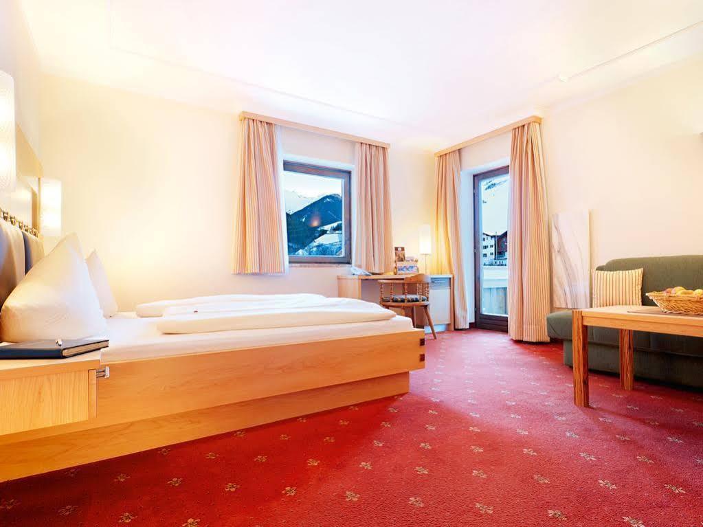 Hotel Hasenauer 4 Sterne Superior ซาลบาคฮินเทอร์เกลมม์ ภายนอก รูปภาพ