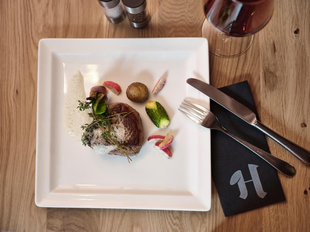 Hotel Hasenauer 4 Sterne Superior ซาลบาคฮินเทอร์เกลมม์ ภายนอก รูปภาพ