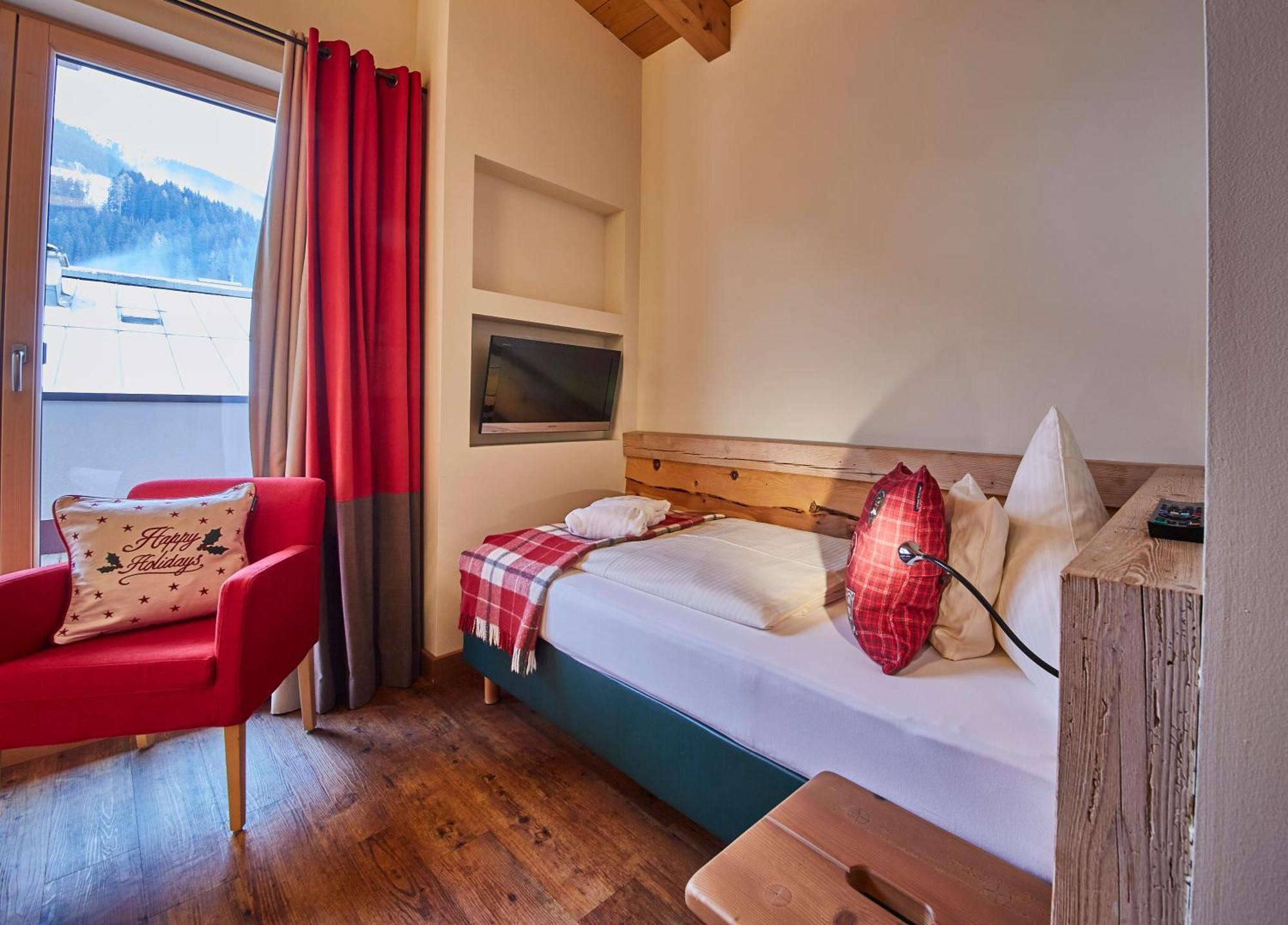 Hotel Hasenauer 4 Sterne Superior ซาลบาคฮินเทอร์เกลมม์ ห้อง รูปภาพ